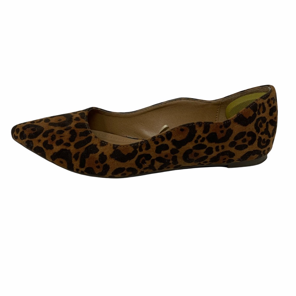 Report Leopard Pointy Slip On Flats Size 5.5